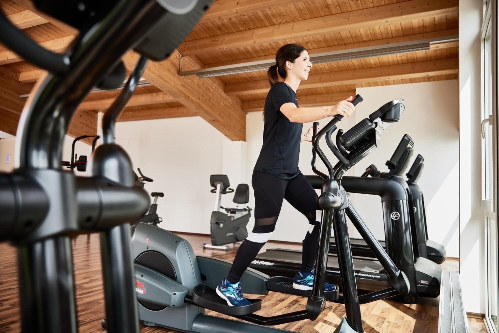 Hanusel Hof Wellness & Genuss In Panoramalage Hellengerst エクステリア 写真